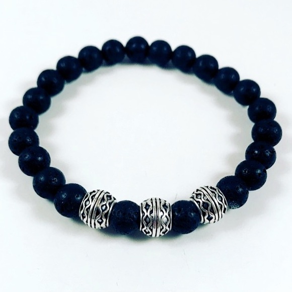 Men or women lava rock celtic beads bracelet - Picture 3 of 6